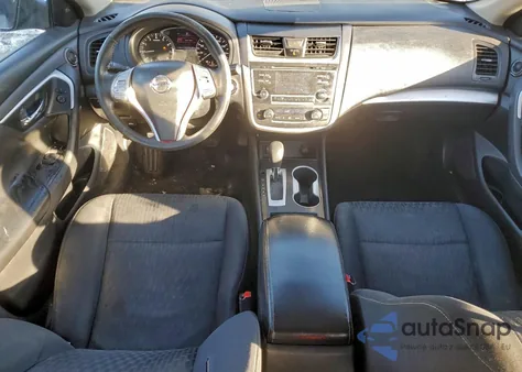 2017 Nissan Altima 2.5 z USA, uszkodzony, nr VIN 1N4AL3AP2HC266029